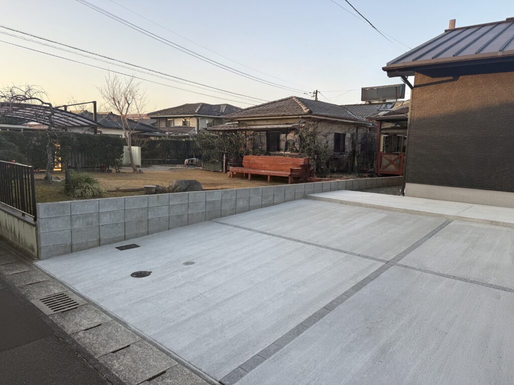 イナバ物置施工前